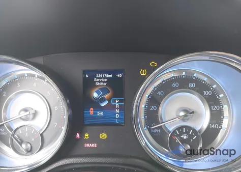 2012 Chrysler 300 S V8 from USA, damaged, VIN 2C3CCAJT5CH161031